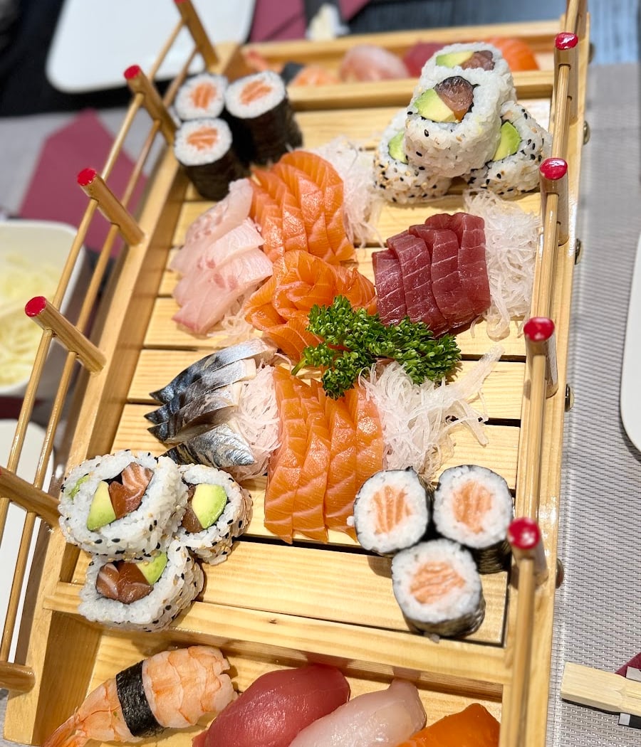Yami Sushi 94 3